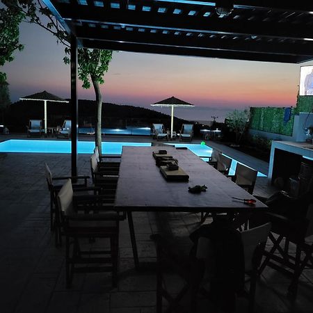 "Stergiou Luxury Apartment 2Nd Floor" Με Κοινη Πισινα Saronida Værelse billede