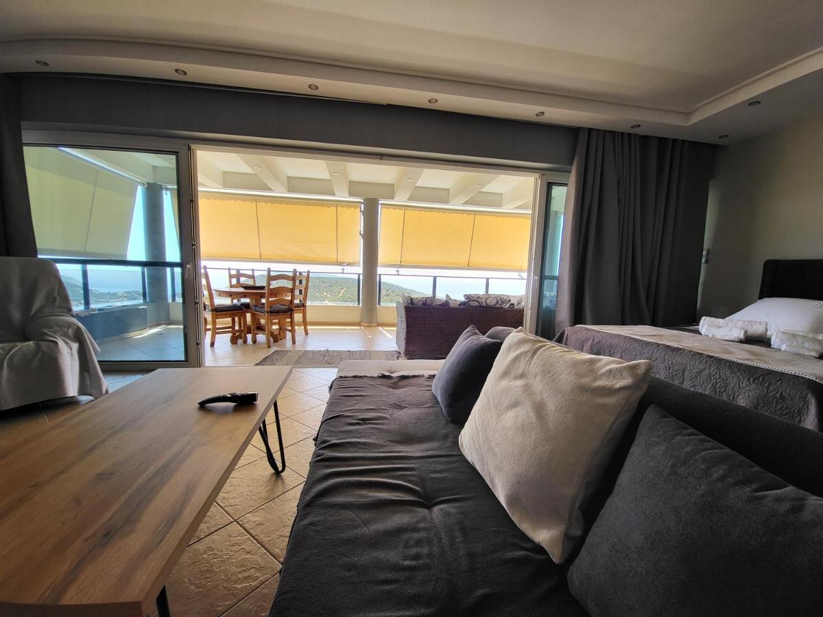 "Stergiou Luxury Apartment 2Nd Floor" Με Κοινη Πισινα Saronida Eksteriør billede